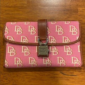 Dooney & Bourke Pink Monogram Woman’s Wallet